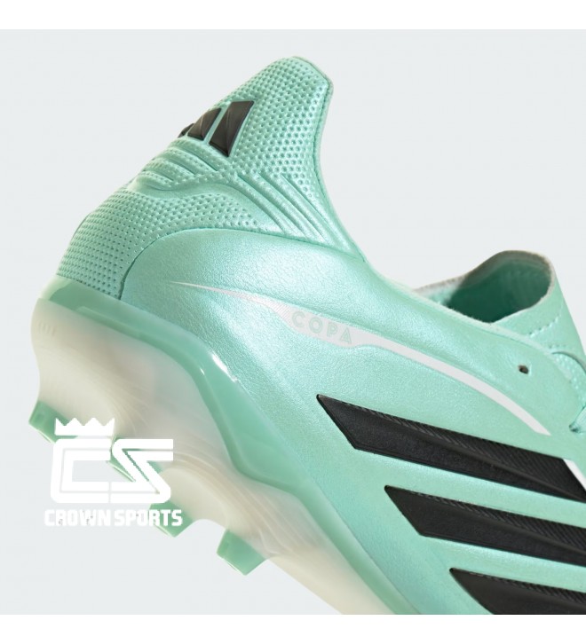 SOCCER BOOTS